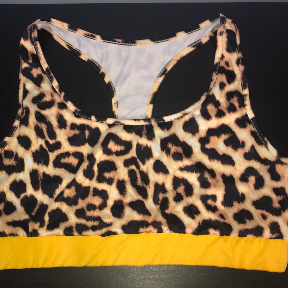 Cheetah print sports bra US XL